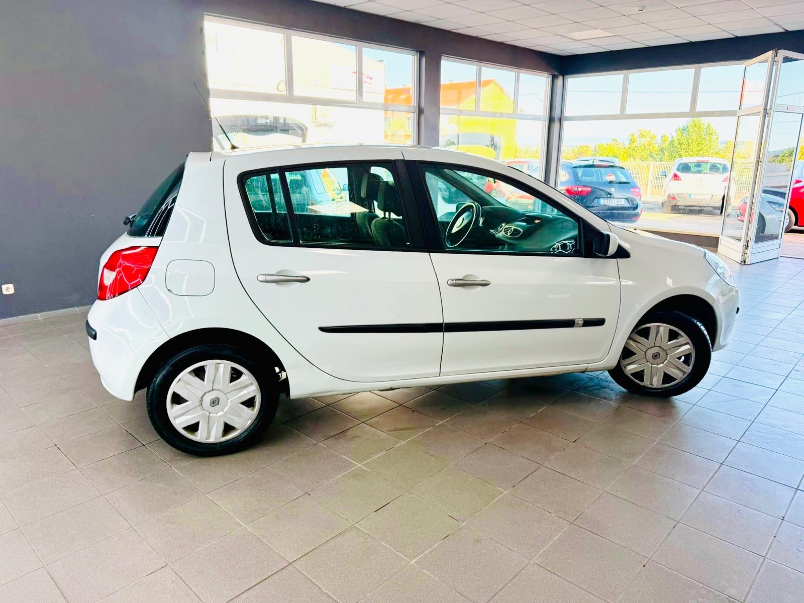 Renault Clio 1.5 DCI | Imagem 19