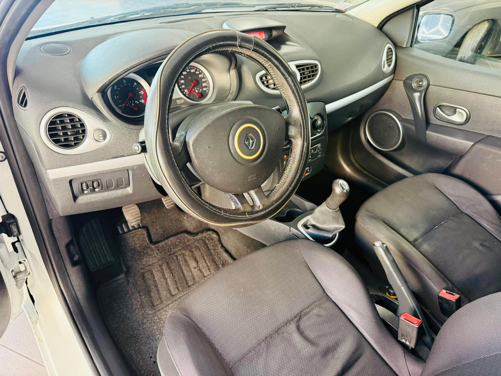 Renault Clio 1.5 DCI | Imagem 9