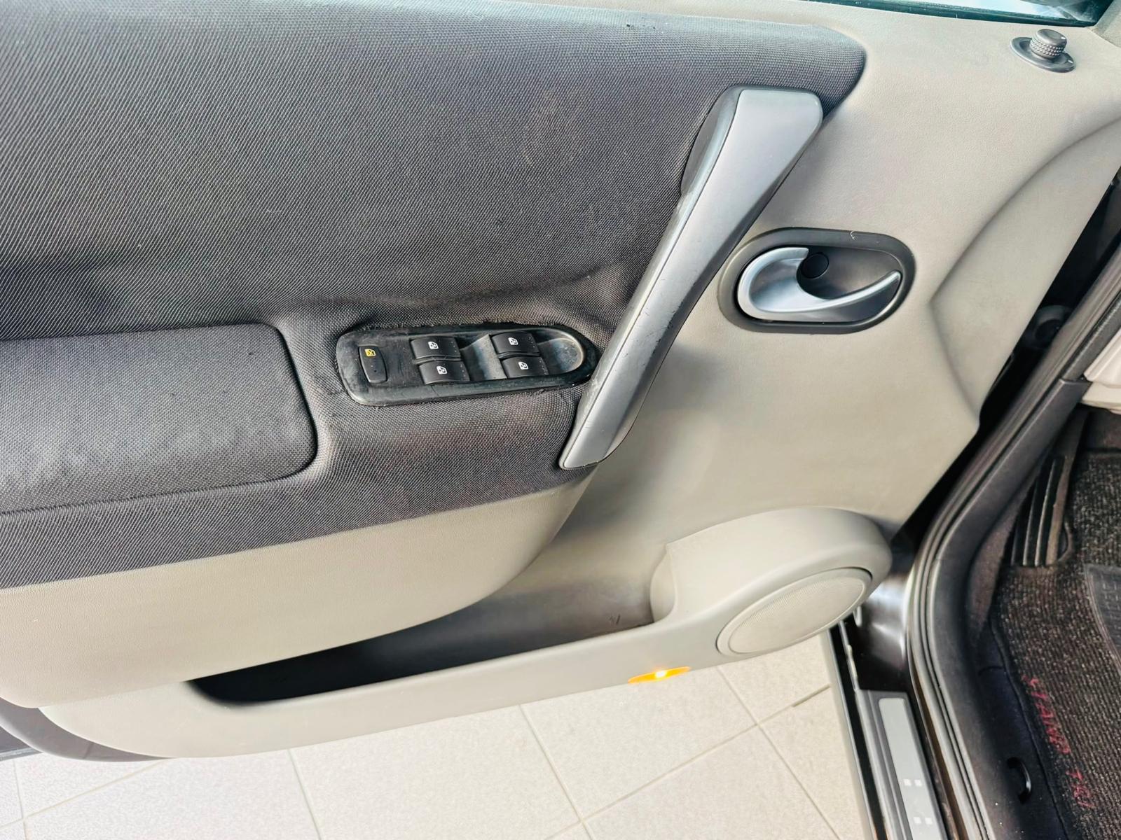 Renault Scénic 1.5 DCI | Imagem 3