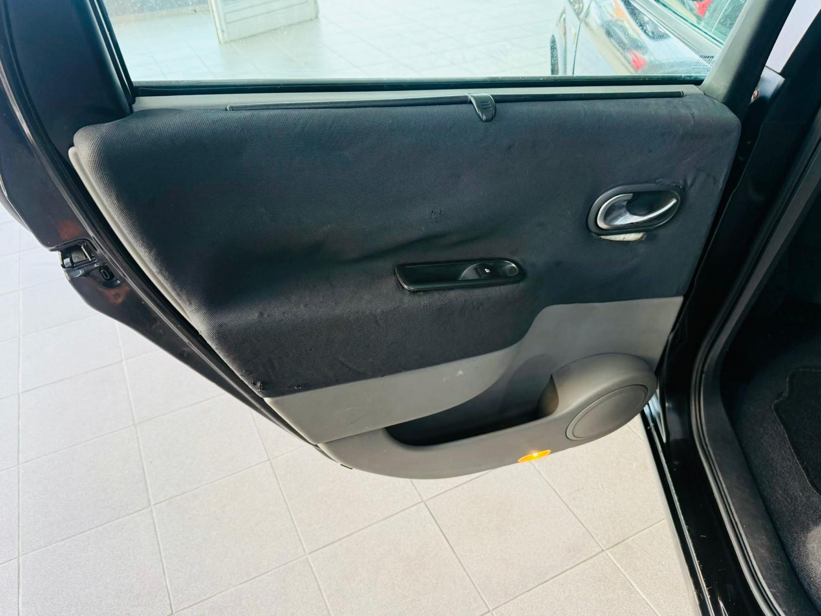 Renault Scénic 1.5 DCI | Imagem 7